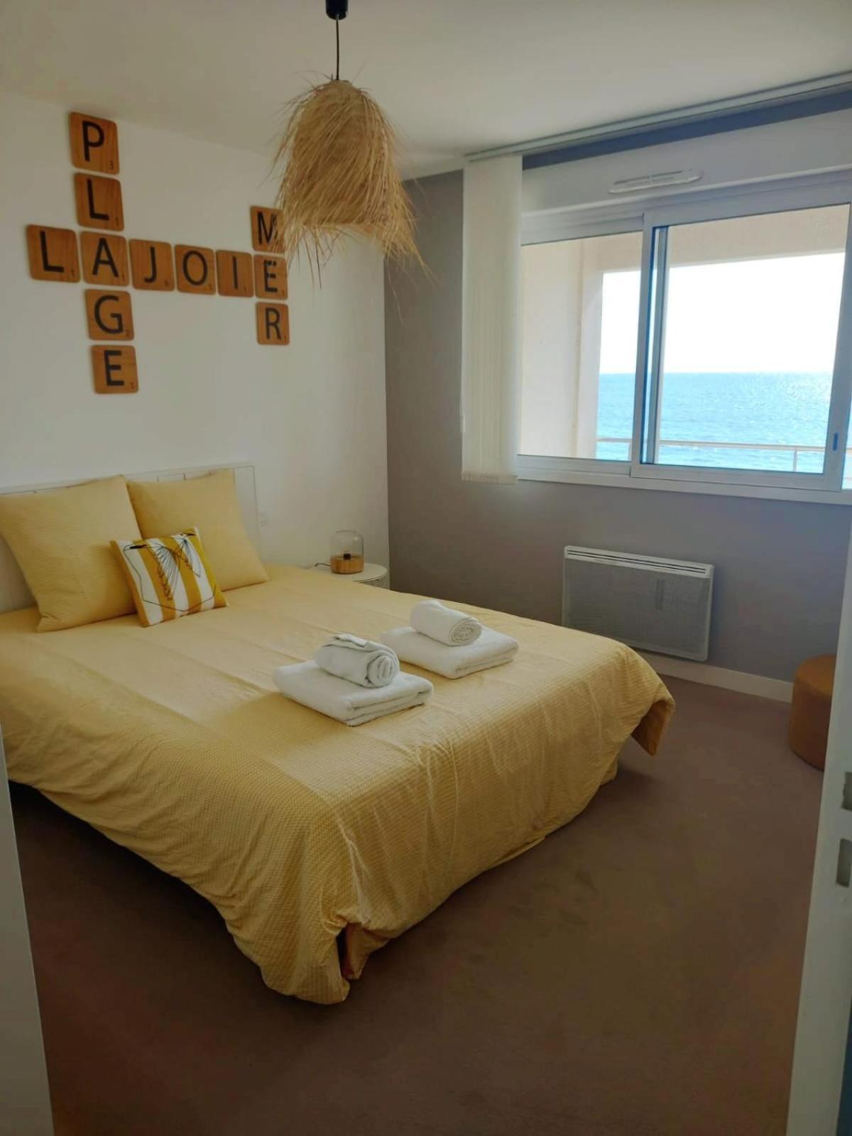 Ferienwohnung Reve Bleu - Vue Mer Exceptionnelle - Wifi - Draps Et Serviettes Inclus - Balcon Avec Mobilier De Jardin Penmarcʼh Exterior foto