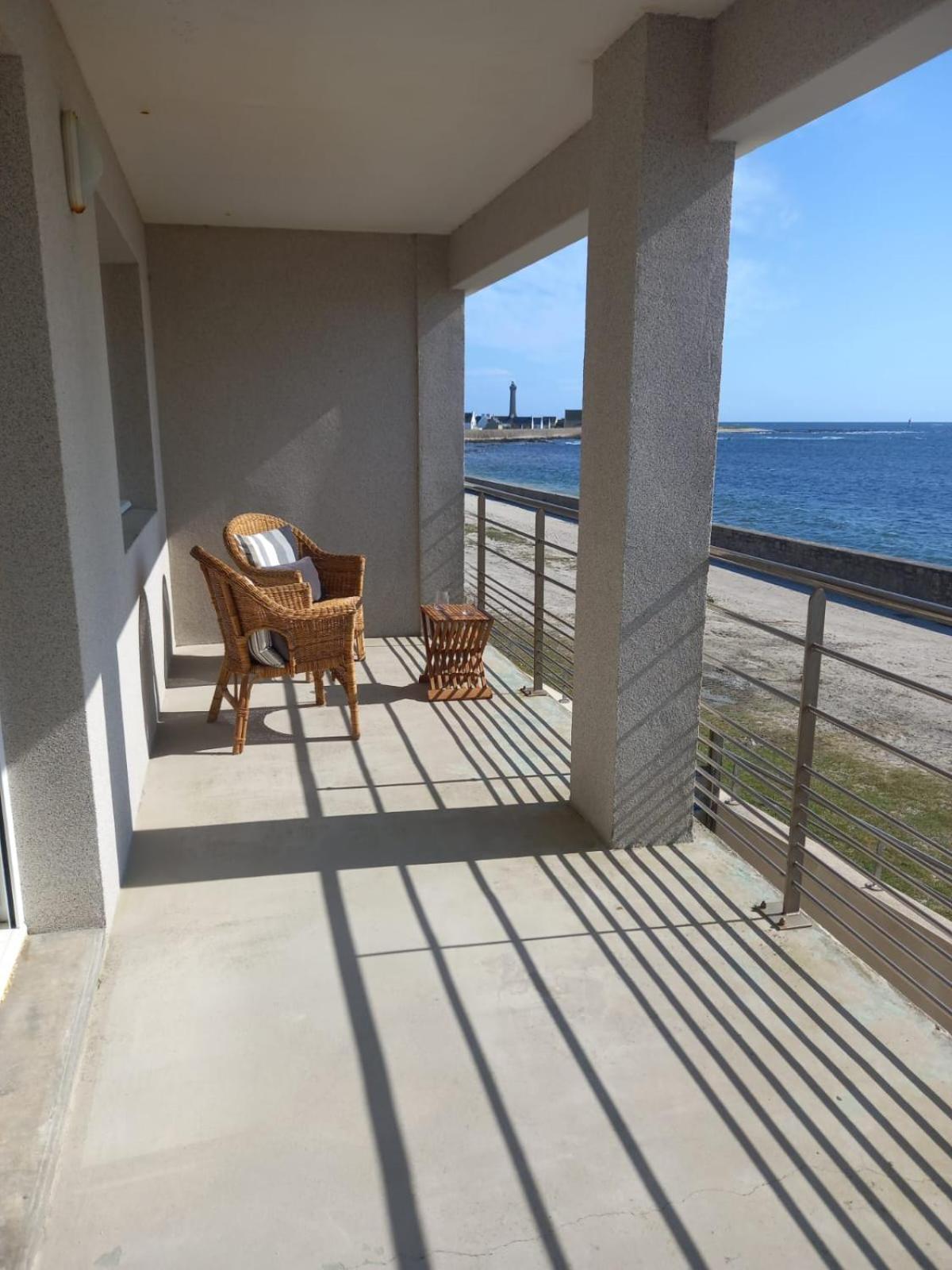 Ferienwohnung Reve Bleu - Vue Mer Exceptionnelle - Wifi - Draps Et Serviettes Inclus - Balcon Avec Mobilier De Jardin Penmarcʼh Exterior foto