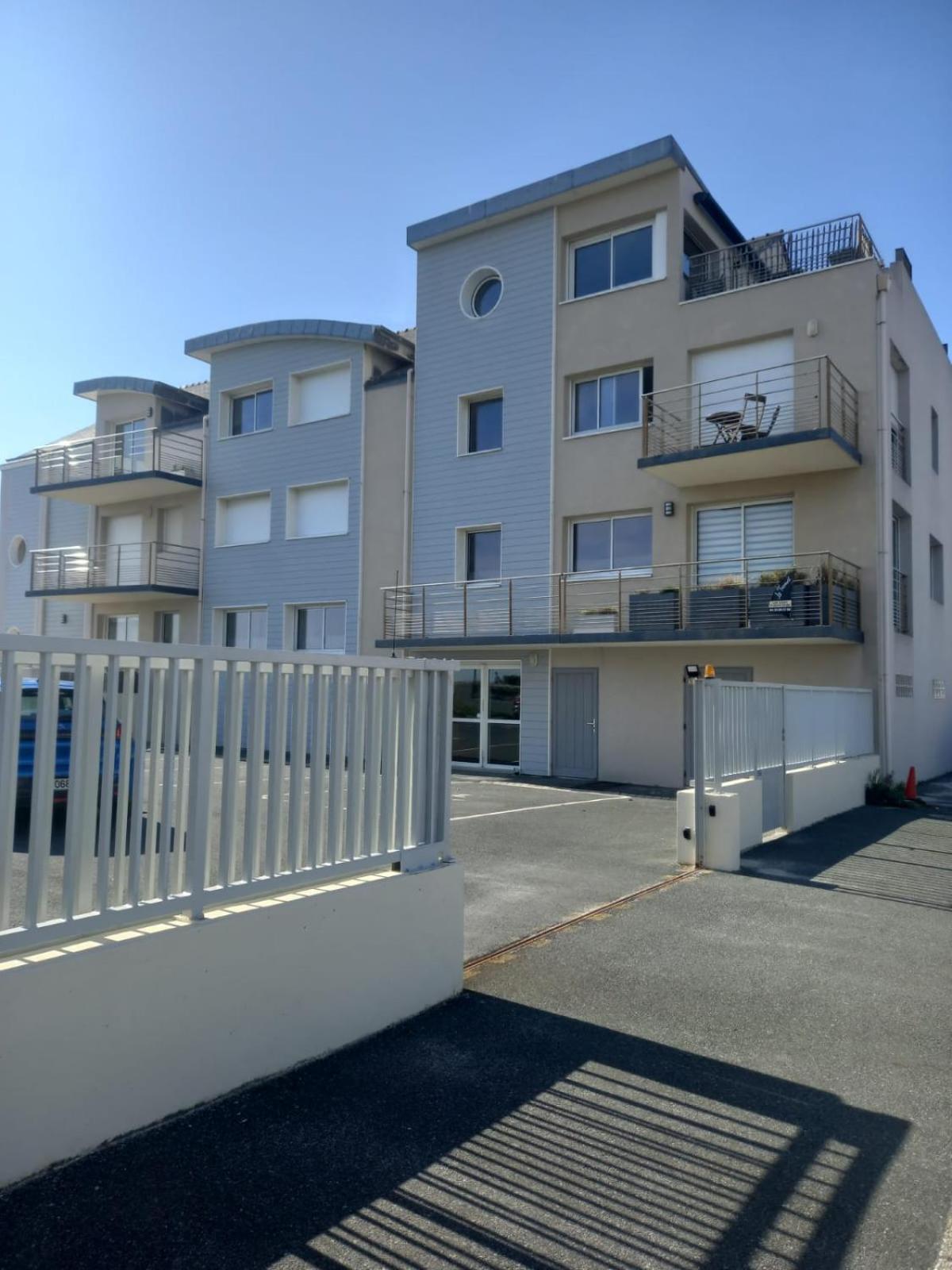 Ferienwohnung Reve Bleu - Vue Mer Exceptionnelle - Wifi - Draps Et Serviettes Inclus - Balcon Avec Mobilier De Jardin Penmarcʼh Exterior foto