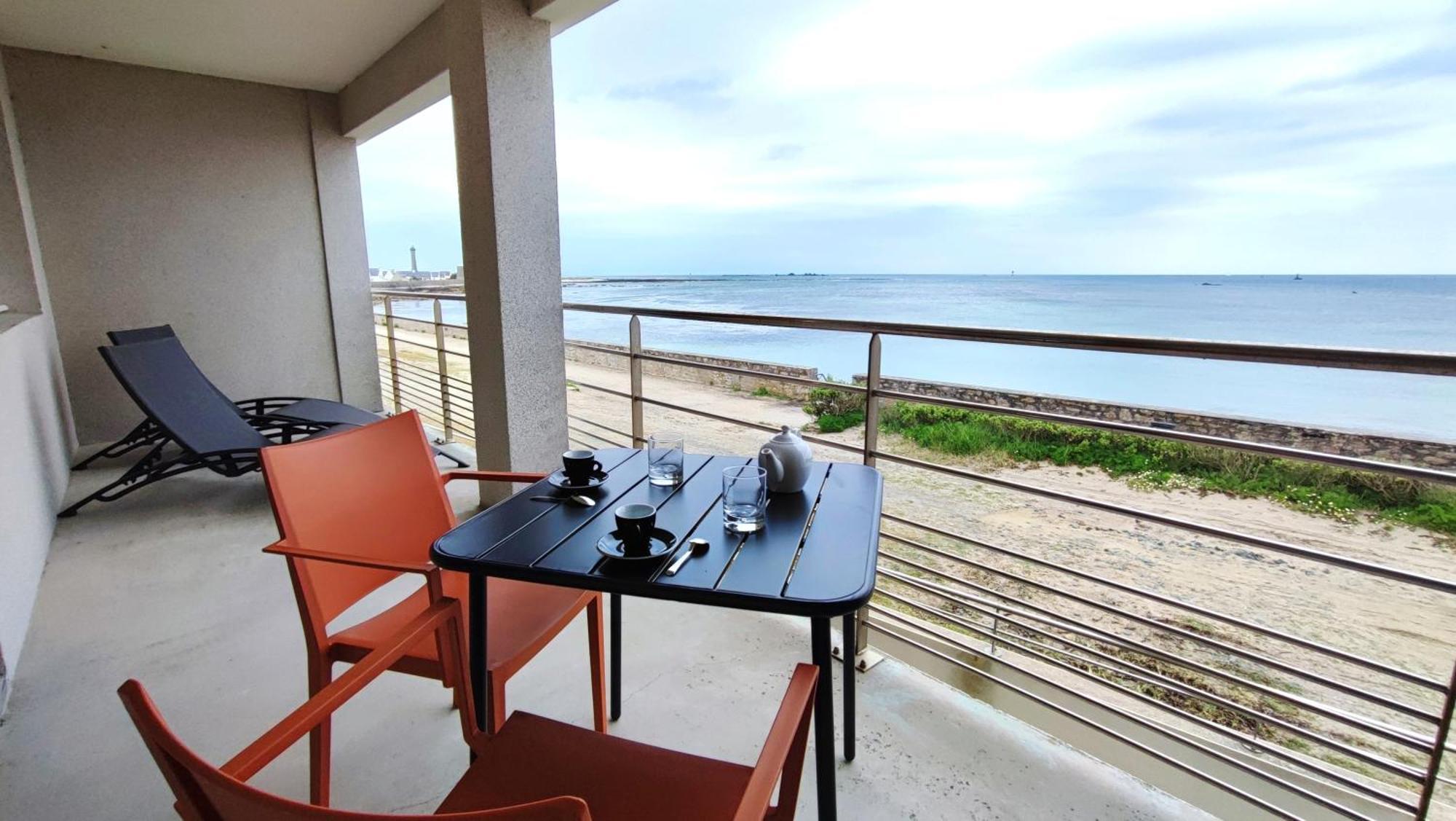 Ferienwohnung Reve Bleu - Vue Mer Exceptionnelle - Wifi - Draps Et Serviettes Inclus - Balcon Avec Mobilier De Jardin Penmarcʼh Exterior foto